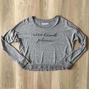 weekend plans pullover